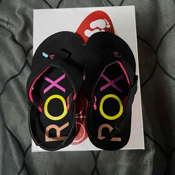 sandals Roxy new - Picture 2 of 3
